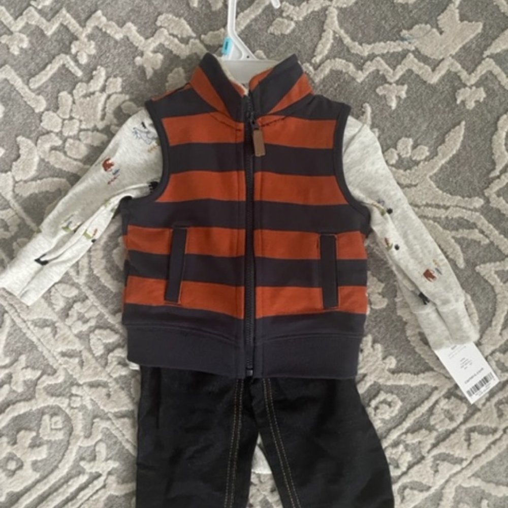 BRAND NEW Carter's set